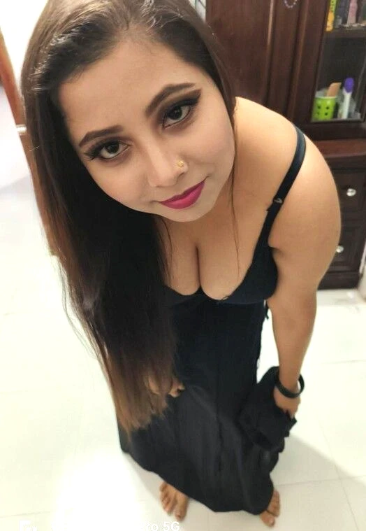 ছোট বোনের সাথে মিষ্টি সেক্স – 4 6 বোনের সাথে সেক্স গল্পও